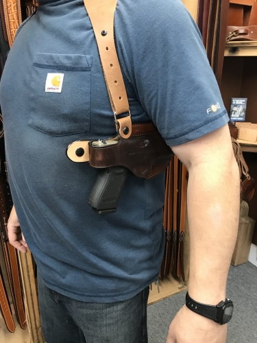 #1 Executive Horizontal Shoulder Holster