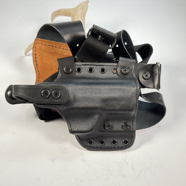 DC-7 Hybrid Executive Shoulder Holster